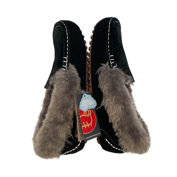 LAMO Suede Aussie Moccasins in Black / Grey - NEW - Size 7 - Picture 3 of 6